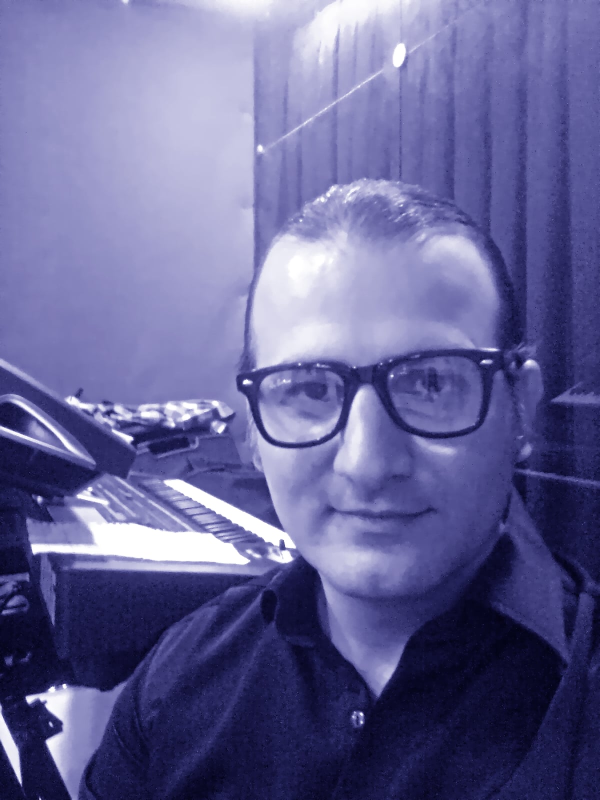 Payam Tavakoli logo