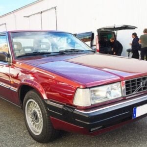 Volvo 780 Bertone 1990 cover art