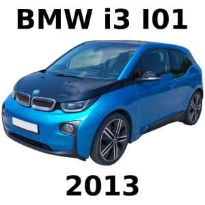 Blue BMW i3 I01 electric car from 2013 on white background, bold black text above reads "BMW i3 I01", below reads "2013".